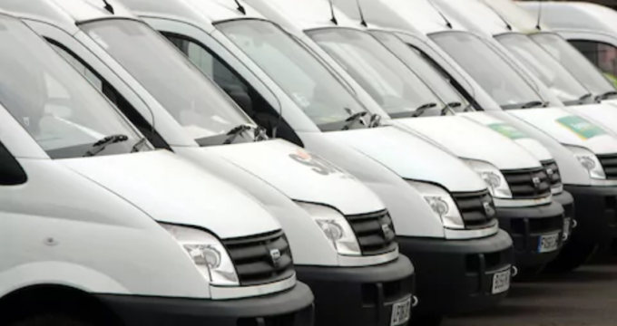 furgoni e veicoli commerciali a noleggio lungo termine
